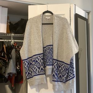 Light heather gray with blue design oversized sweater jacket